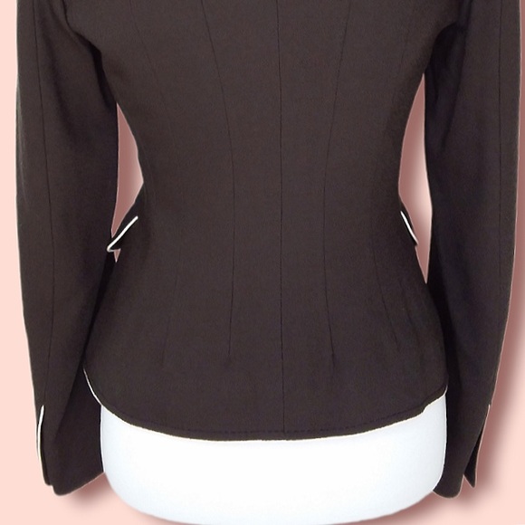 Moschino Elegant Brown Women's Blazer with Pink lining - Picture 8 of 8